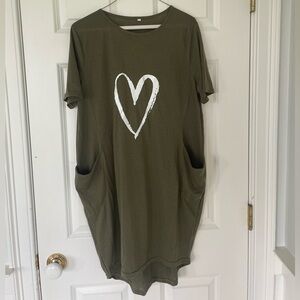 NWOT T-Shirt Dress